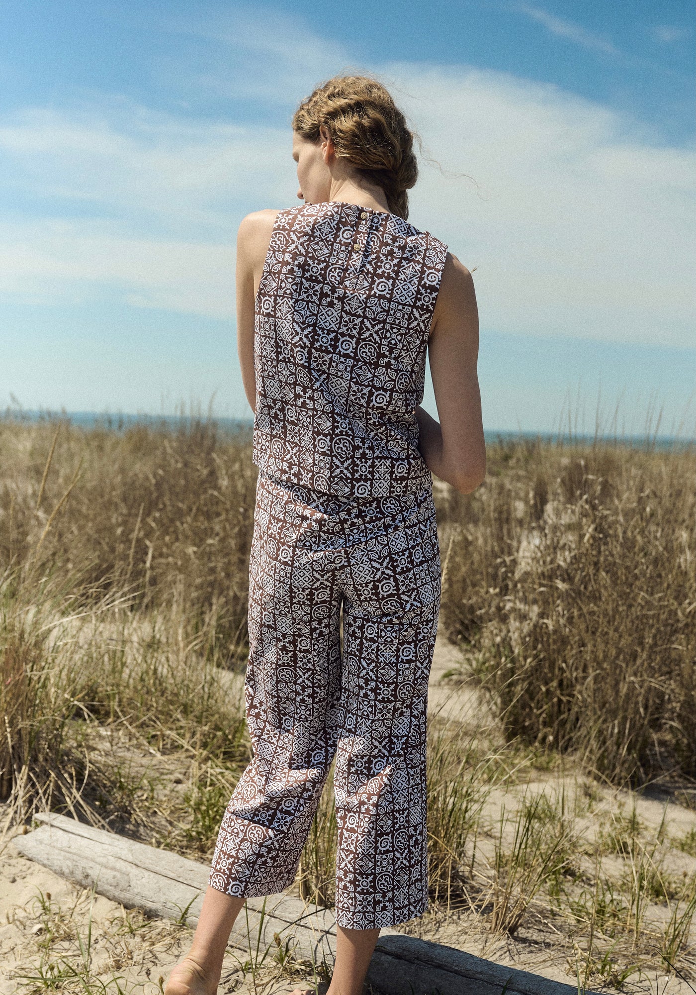 High-Waisted, Wide-Leg Pants in Brown Checkerboard