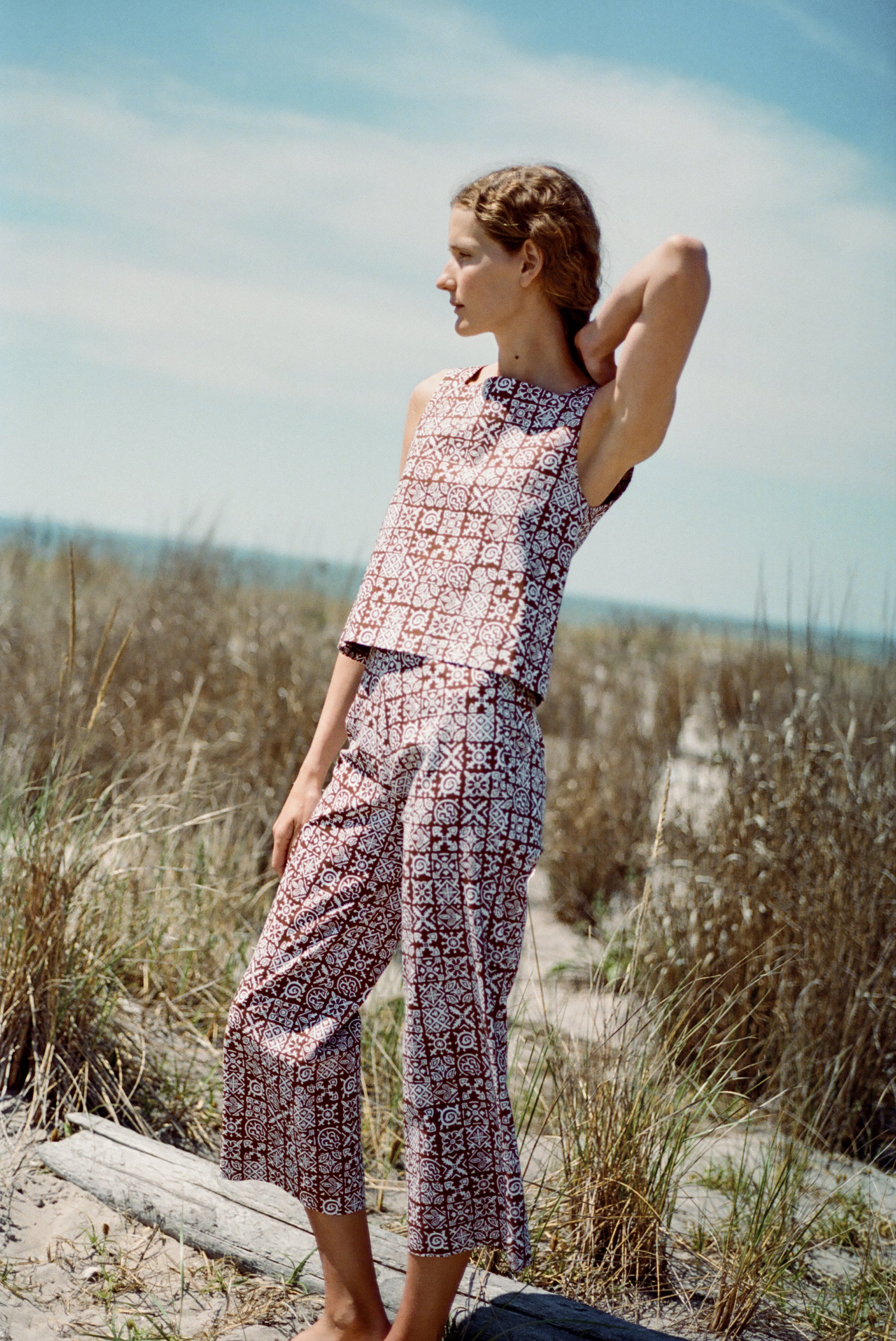 High-Waisted, Wide-Leg Pants in Brown Checkerboard