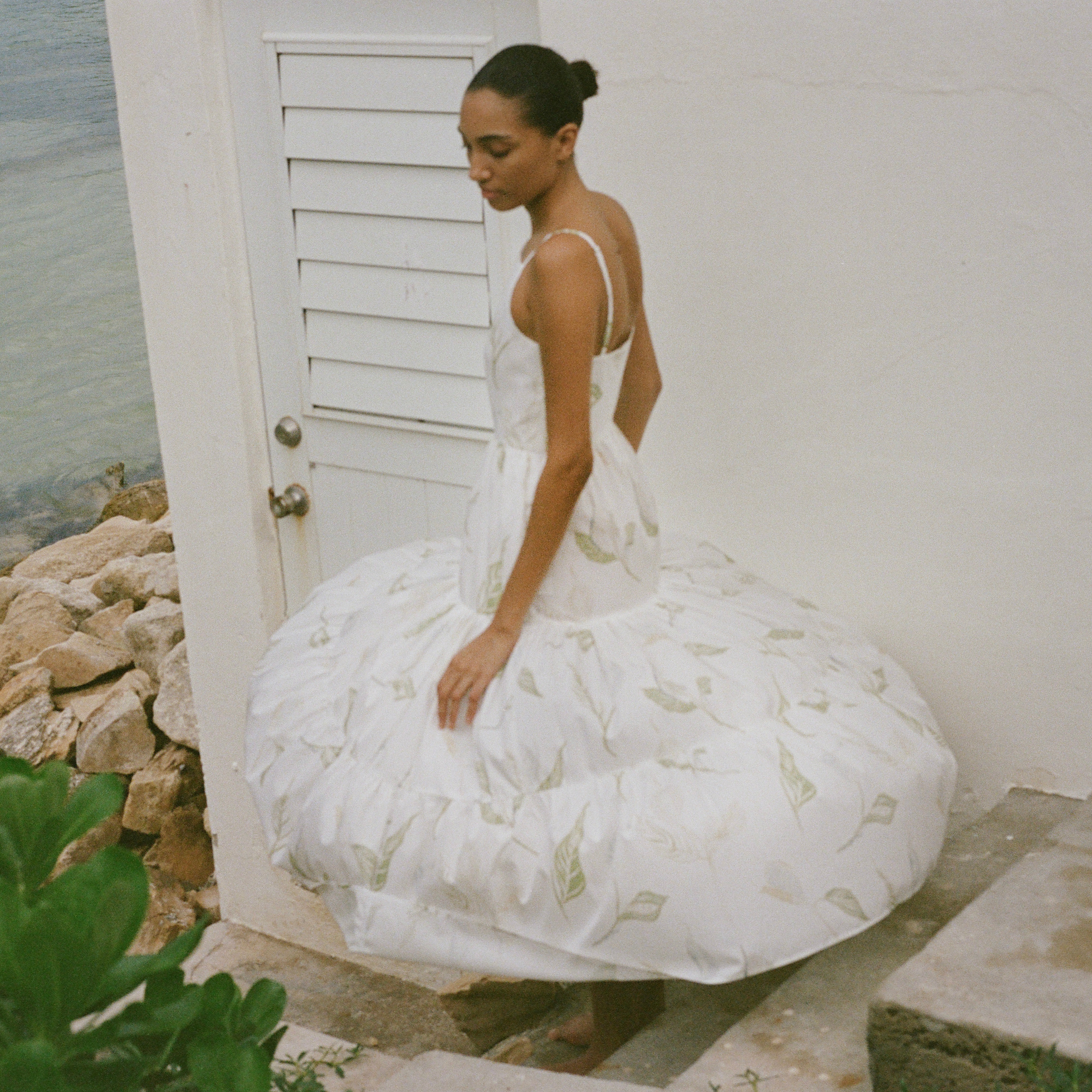 Tiered Dress in White with White Peace Lily