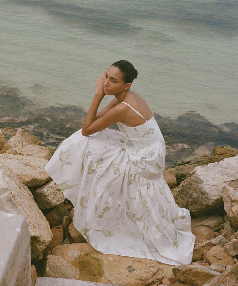 Tiered Dress in White with White Peace Lily