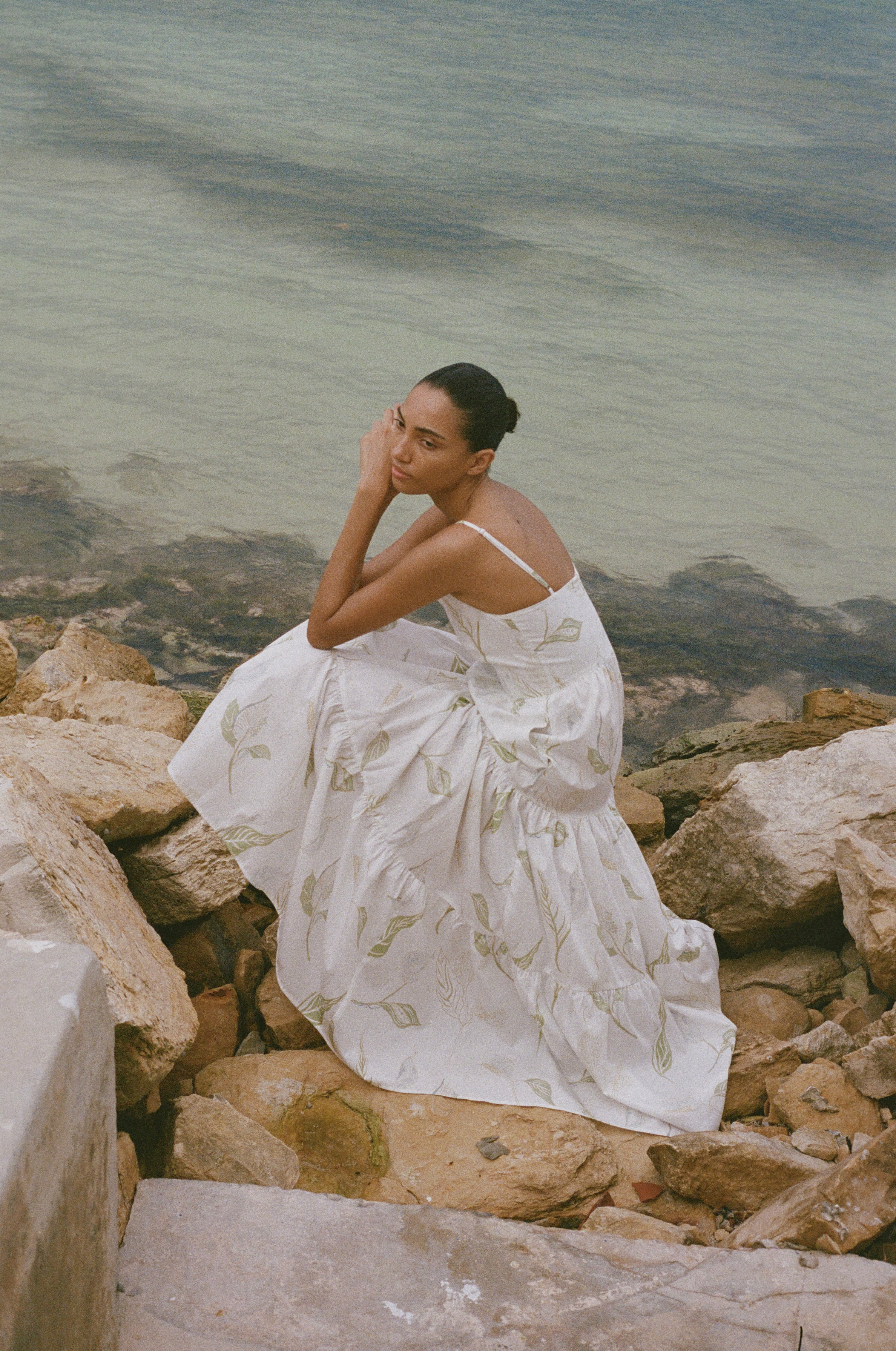 Tiered Dress in White with White Peace Lily
