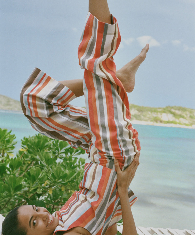 High-Waisted, Wide-Leg Pants in Vibrant Stripe