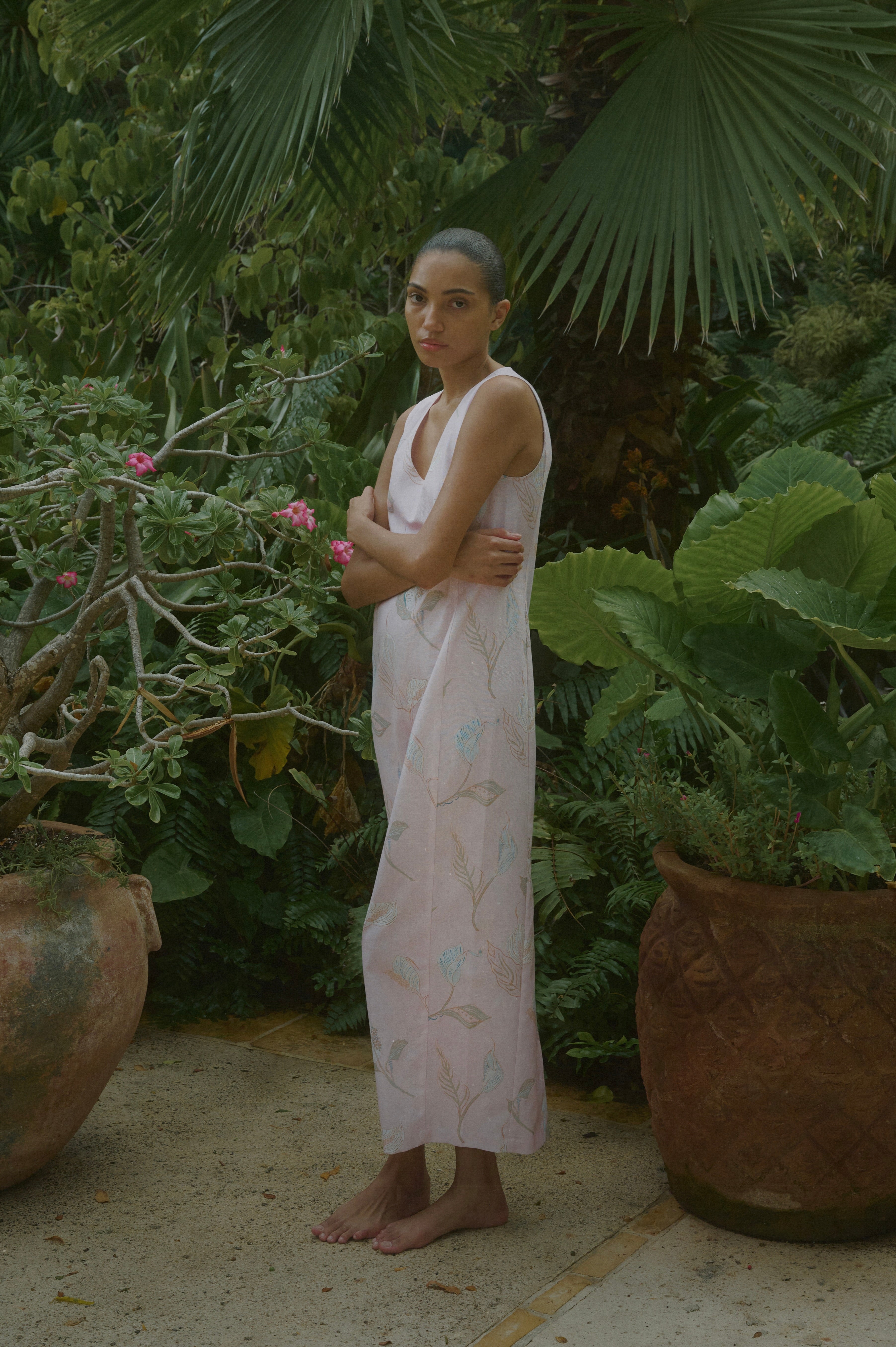 Alden V-Neck Dress in Rose Peace Lily